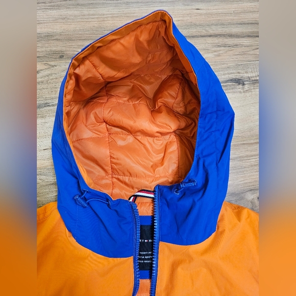 Tommy Hilfiger Half-Zip Water-Repellent Windbreaker - Picture 14 of 15